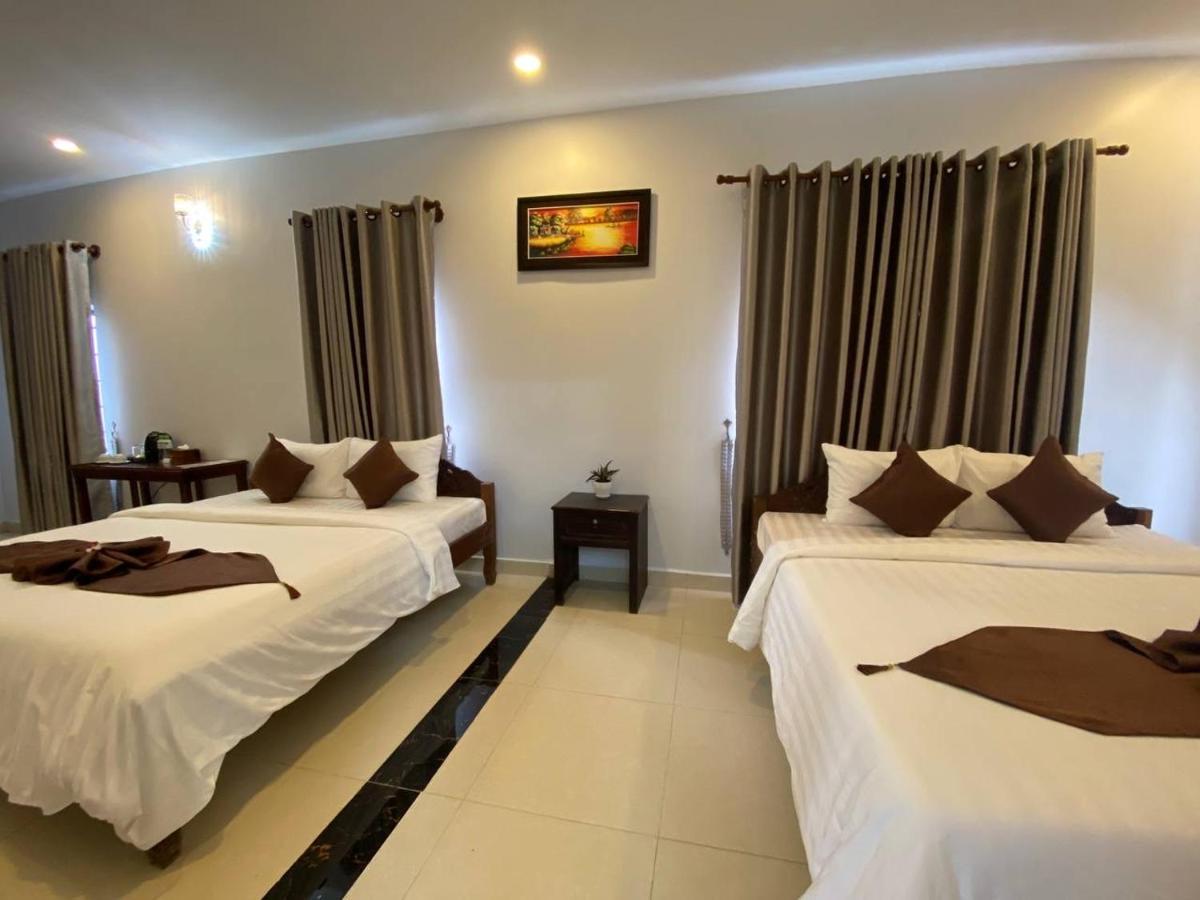 Готель The Moon Kampot Boutique Екстер'єр фото